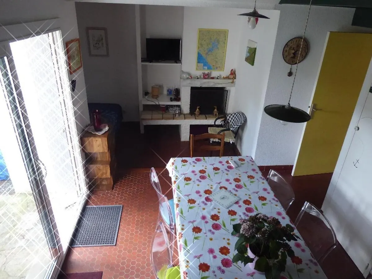 Charmante Maison 3 Pieces Proche Mer, Plages, Sentiers Et Golf - Cap Sur Ploemel Pour Vos Vacances ! - Fr-1-397-42 0*,  France